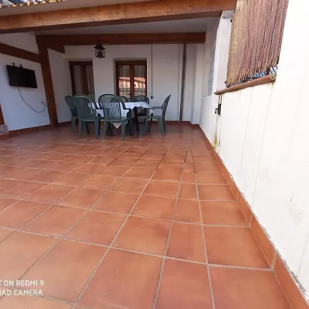 Apartamentos La Casona De Ezcaray Con Terrazas Y Patios Individuales Buitenkant foto